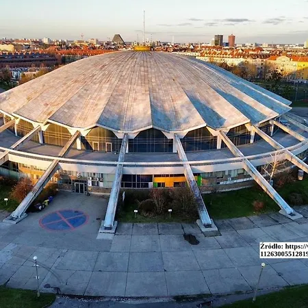 Modern Black Spot شقة *