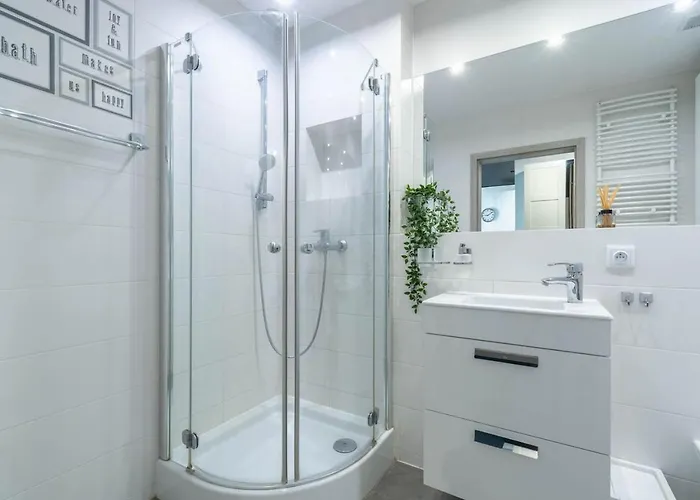 Modern Black Spot דירה פוזנן