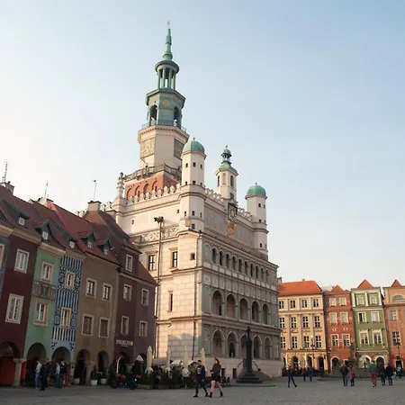 Modern Black Spot דירה פוזנן